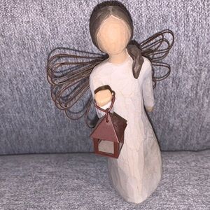 Willow Tree Angel of Hope Figurine with Lantern and Wings